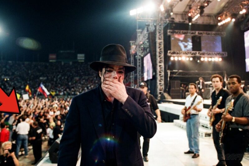 No one understood why Michael left the stage in tears until they found out what had happened in the audience.