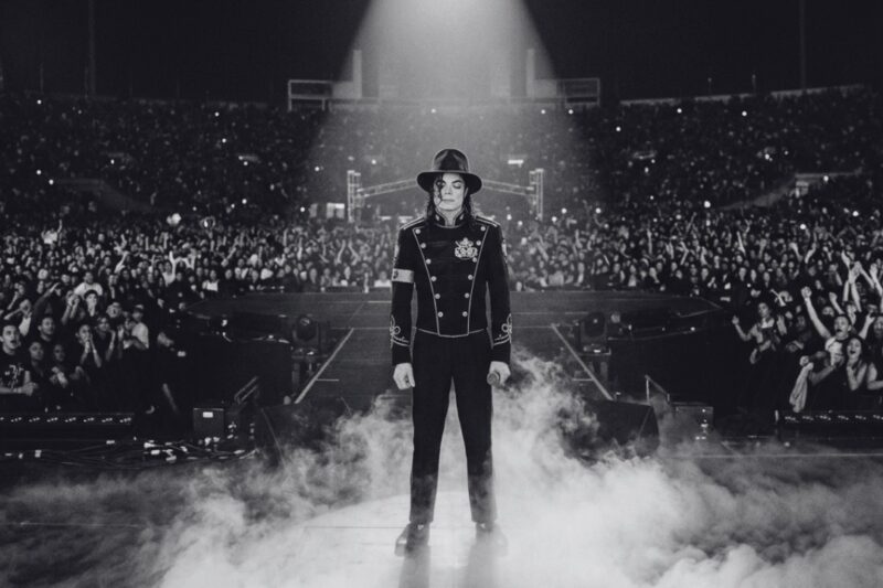 Michael Jackson Was Booed Before Singing — 3 Minutes Later The Crowd Was Crying
